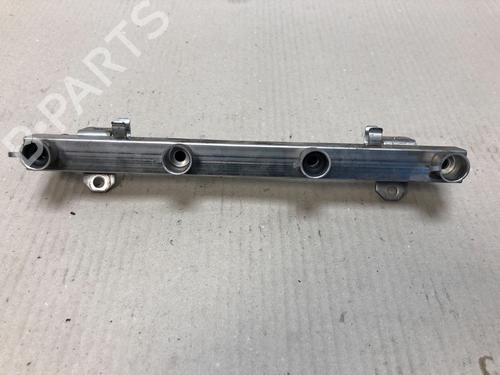 Injection rail OPEL AGILA (A) (H00) 1.2 16V Twinport (F68) | BP15534097M98 