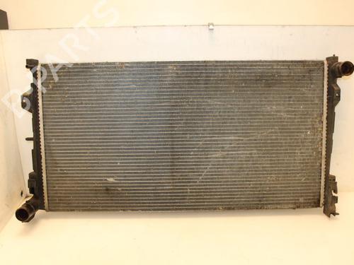 Used Water radiator Water radiator 37214819 37214819