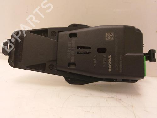 Used Electronic sensor VOLVO V70 III (135) D3 (150 hp) 15337998