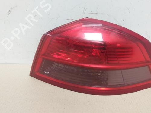 Used Right taillight Right taillight 15533148 15533148