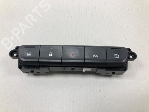BP37210355I22 main image