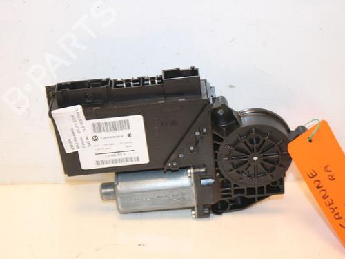 Used Electronic module PORSCHE CAYENNE (9PA) S 4.5 (340 hp) 15313783