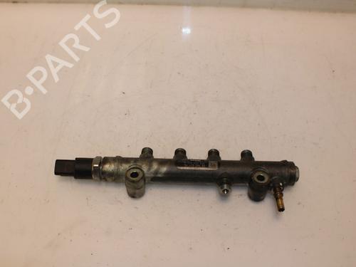 Used Injection rail Injection rail 16183318 16183318