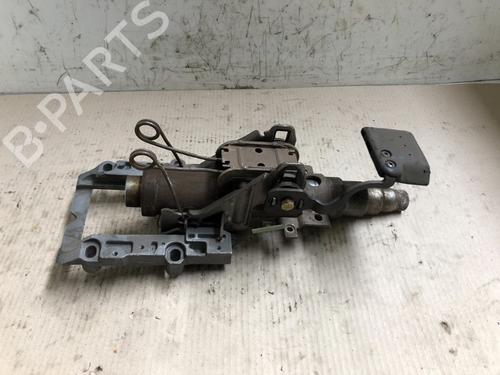 Used Steering column universal joint Steering column universal joint 15298362 15298362