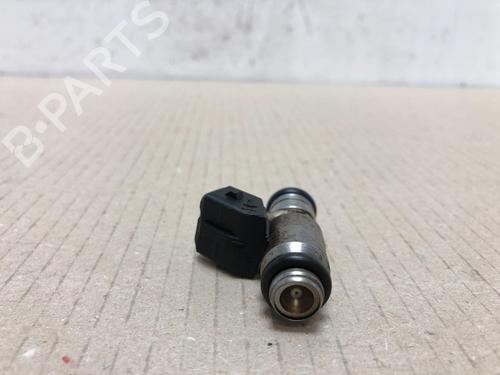 Used Injector FIAT PANDA (169_) 1.2 (169.AXB11, 169.AXB1A) (60 hp) 15347299