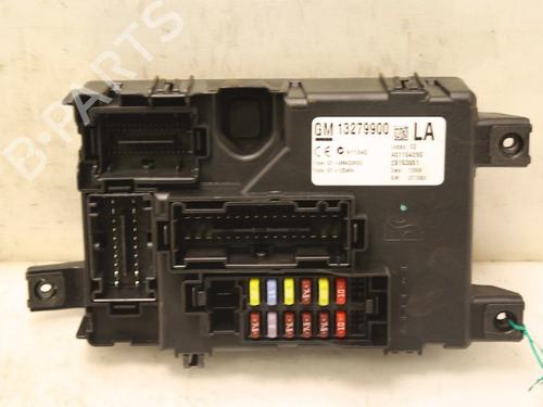 Used Fuse box OPEL CORSA D (S07) 1.2 (L08, L68) (80 hp) 15336898