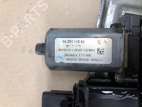 Front left window mechanism CITROËN C3 III (SX) 1.2 THP 110 (SXHNPS, SXHNZT, SXHNZ6) | BP37206849C22 - Image 6