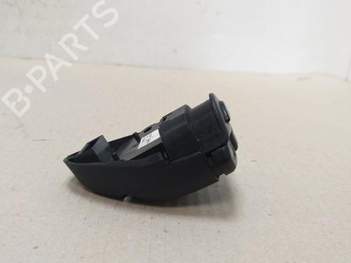 Steering wheel controls NISSAN ALMERA II Hatchback (N16) 1.5 dCi | BP16075346E15 