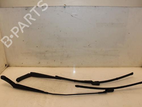 Used Front windshield wiper arm Front windshield wiper arm 15329504 15329504
