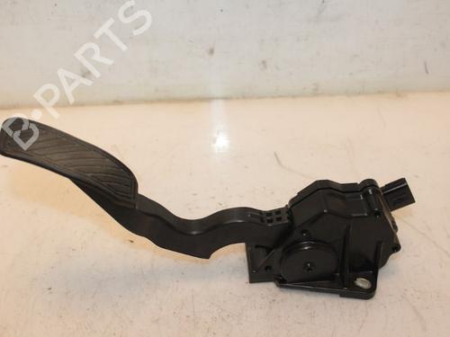 Used Pedal Pedal 15329732 15329732