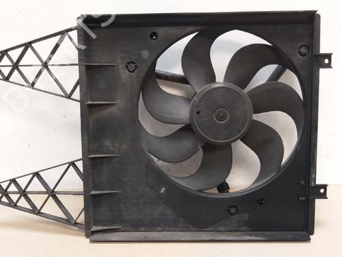Køleventilator elektrisk VW POLO IV (9N_, 9A_) 1.4 16V (75 hp) 15343695