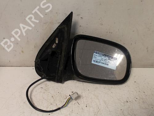 Used Right mirror Right mirror 15307584 15307584