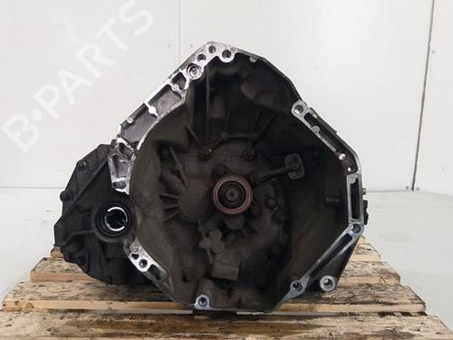 manual-gearbox-renault-twingo-iii-bcm_-bca_-09-tce-90-bcm9-bcm2-2014-15343456 main image