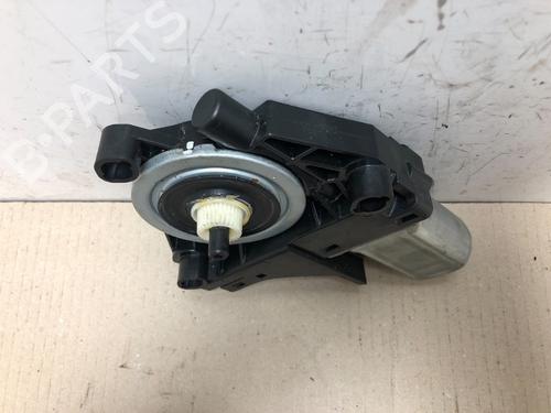 Electronic module VOLVO V40 Cross Country (526) D3 | BP37207564M83 - Image 4