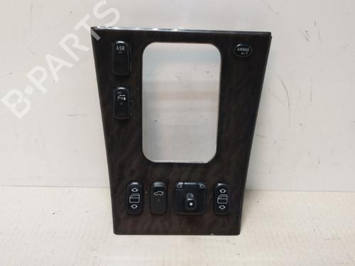 Used Switch MERCEDES-BENZ CLK (C208) CLK 200 (208.335) (136 hp) 16836126