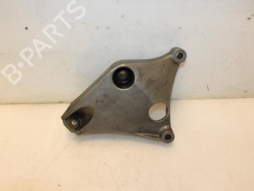 Used Engine mount BMW 3 (F30, F80) 316 d (116 hp) 15327068