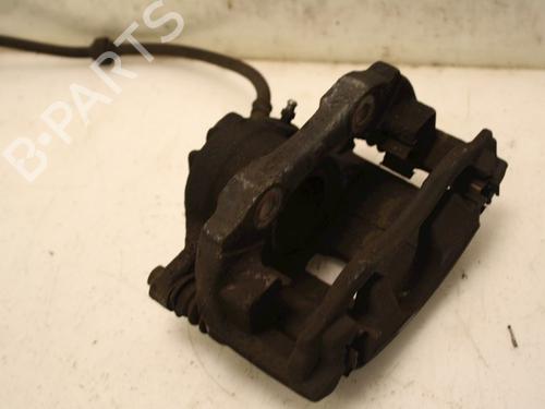 Used Right front brake caliper Right front brake caliper 15336461 15336461