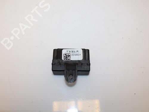 Used Electronic module Electronic module 15320822 15320822