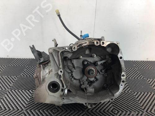 gearbox-renault-clio-iii-br01-cr01-2005-2006-2007-2008-2009-2010-2011-2012-2013-2014-24470803 main image