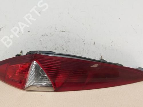Used Left taillight FIAT PUNTO (188_) 1.2 16V 80 (188.233, .235, .253, .255, .333, .353, .639,... (80 hp) 15533225