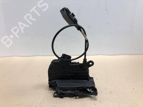 front-right-lock-renault-trafic-iii-van-fg_-2014-37208799 main image