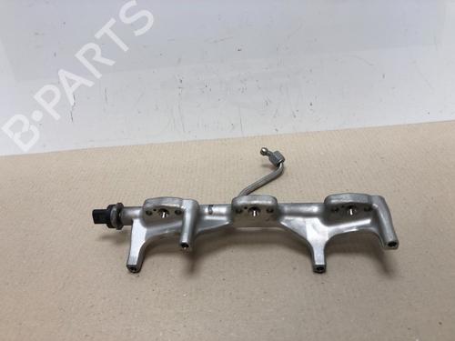 Used Injection rail Injection rail 37213692 37213692