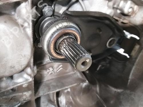 Gearbox PEUGEOT 2008 I (CU_) 1.2 THP 110 / PureTech 110 | BP15843232M3 