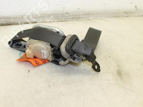 Used Front left seatbelt Front left seatbelt 15301512 15301512
