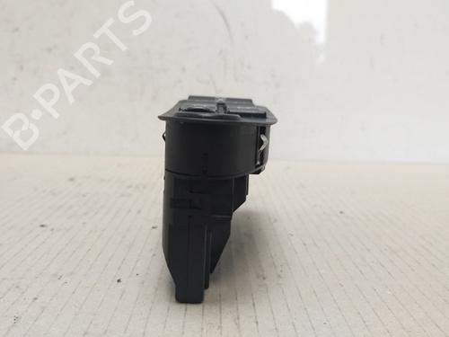 Switch BMW 5 Touring (E39) 520 i | BP15532537I30 