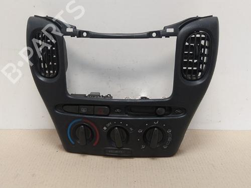 Climate control TOYOTA YARIS VERSO (_P2_) 1.3 (NCP20_, NCP22_, NCP20R, NCP22R) | BP15535340I5 