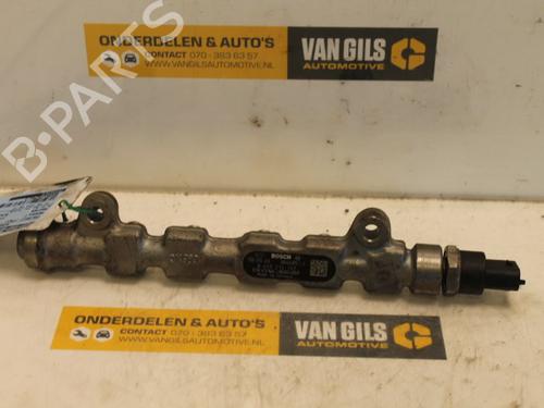Used Injection rail Injection rail 15297751 15297751