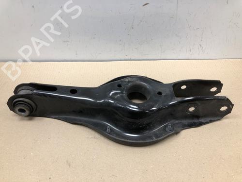 Used Right rear suspension arm Right rear suspension arm 37205607 37205607