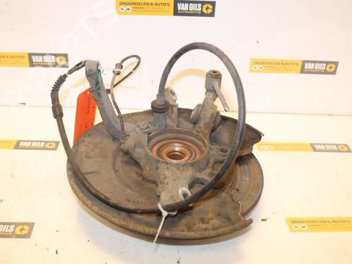Used Left rear steering knuckle MERCEDES-BENZ S-CLASS (W220) S 320 CDI (220.026, 220.126) (197 hp) 15313048