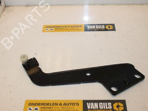 Used Hinge/Door check strap VW SHARAN (7N1, 7N2) 2.0 TDI (150 hp) 15314733