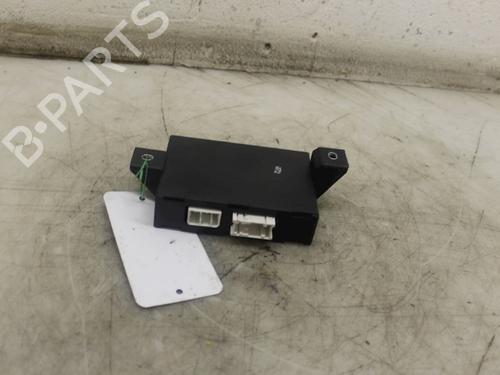 Used Electronic module ALFA ROMEO 147 (937_) 1.6 16V T.SPARK ECO (937.AXA1A, 937.BXA1A) (105 hp) 15301589