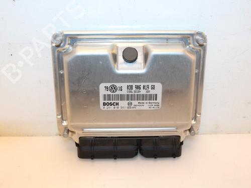 engine-control-unit-ecu-vw-passat-b55-variant-3b6-19-tdi-038906019gq-0281010941-2000-2001-2002-2003-2004-2005-15320800 main image