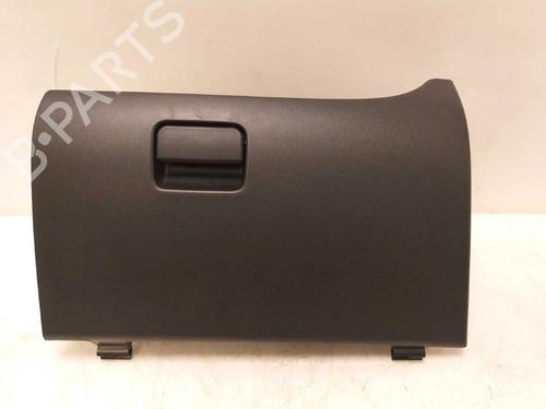 Used Glove box Glove box 15338323 15338323
