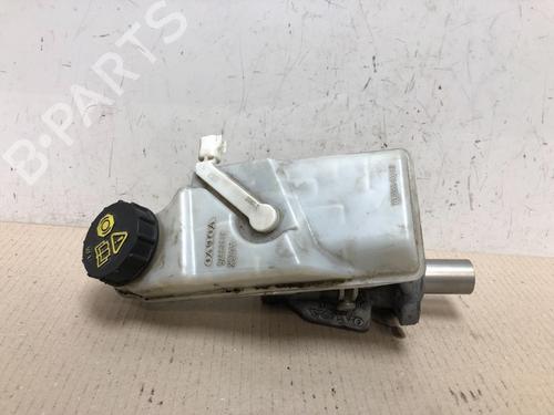 Brake master cylinder VOLVO V40 Cross Country (526) D3 | BP25489147M77 