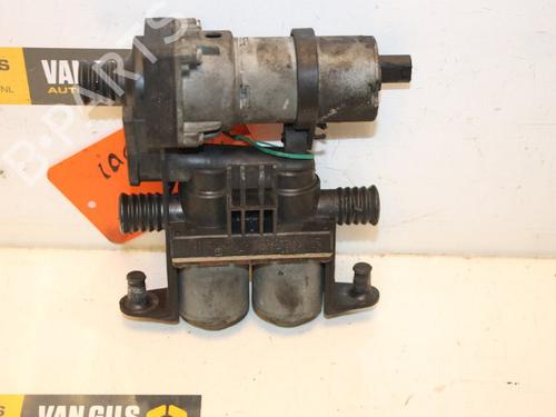 Used Climate control Climate control 15314767 15314767