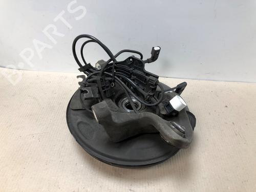 Used Right rear steering knuckle Right rear steering knuckle MERCEDES-BENZ C-CLASS (W205) C 300 EQ Boost (205.083) (258 hp) 36757088 36757088