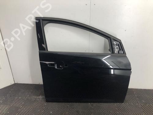right-front-door-ford-focus-iii-turnier-2010-2011-2012-2013-2014-2015-2016-2017-2018-2019-2020-37210374 main image