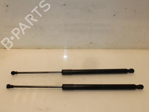 Used Tailgate lift support Tailgate lift support 15323944 15323944