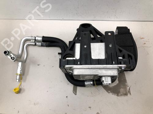 AC compressor TESLA MODEL Y (5YJY) EV Rear-Wheel Drive | BP37210489M34 - Image 2