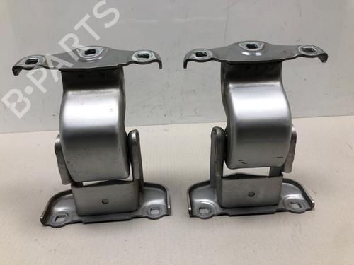 Used Hinge/Door check strap Hinge/Door check strap 37215446 37215446
