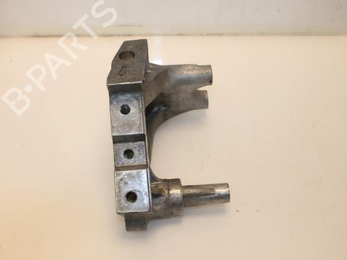 Engine mount VW GOLF SPORTSVAN VII (AM1, AN1) 2.0 TDI | BP15318887M89 