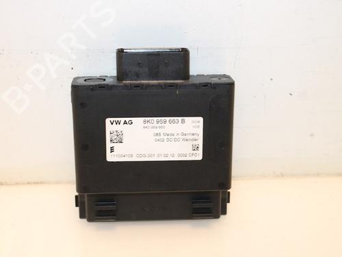 Used Electronic module AUDI Q3 (8UB, 8UG) 2.0 TDI quattro (163 hp) 15318423