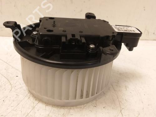 Used Heater blower motor LAND ROVER RANGE ROVER SPORT II (L494) 3.0 SDV6 4x4 (249 hp) 15340523