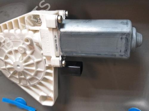 Front right window mechanism MERCEDES-BENZ A-CLASS (W169) A 150 (169.031, 169.331) | BP15341008C23 