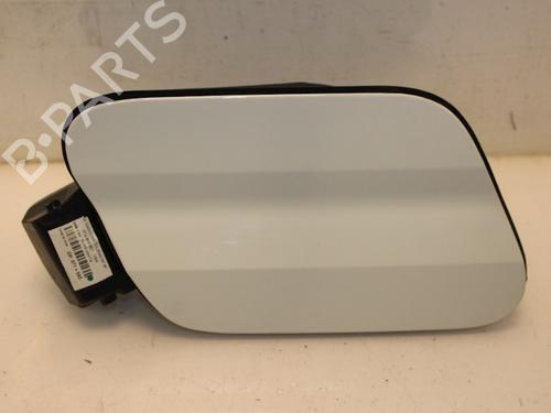 Używane Klapa wlewu paliwa VW TOURAN (5T1) 1.8 TSI (180 hp) 15327739