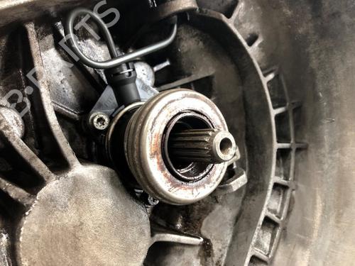Gearbox OPEL CORSA D (S07) 1.4 (L08, L68) | BP37215051M3 - Image 2